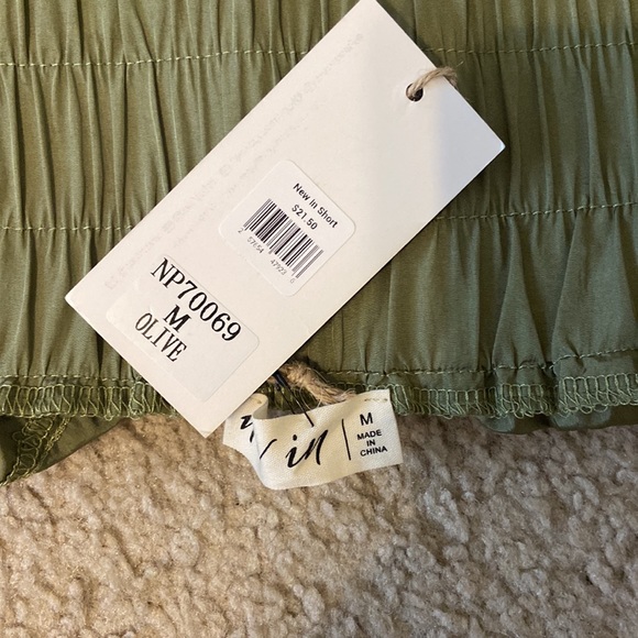 Olive Green High Waisted Shorts - Picture 3 of 4